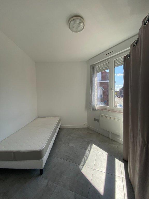 Studio - 16 m² - 1 pièce