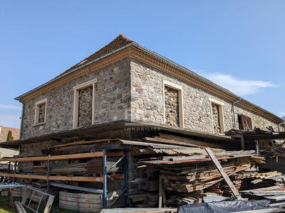 Corps de ferme - 475 m²