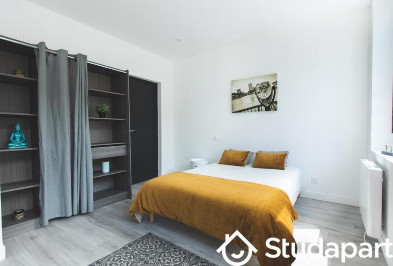 Chambre - 17 m² - 1 pièce