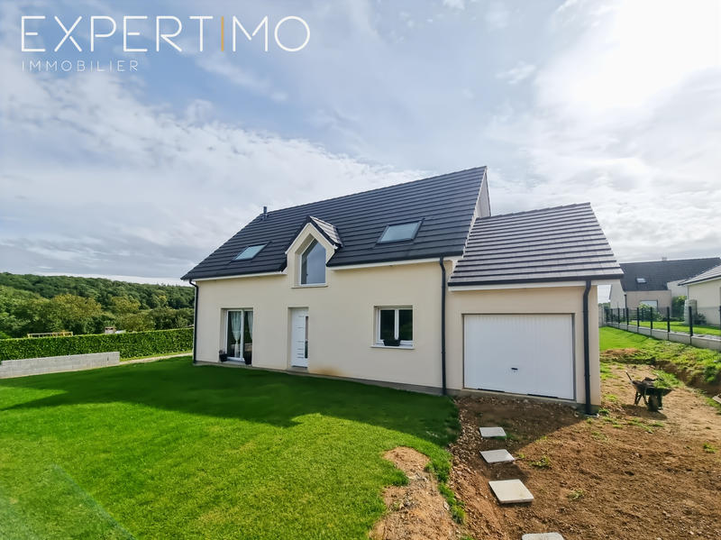 Maison - 106 m² - 5 pièces