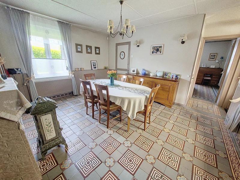 Maison - 151 m² - 7 pièces