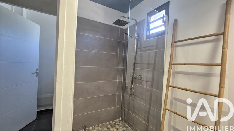 Appartement - 93 m² - 3 pièces