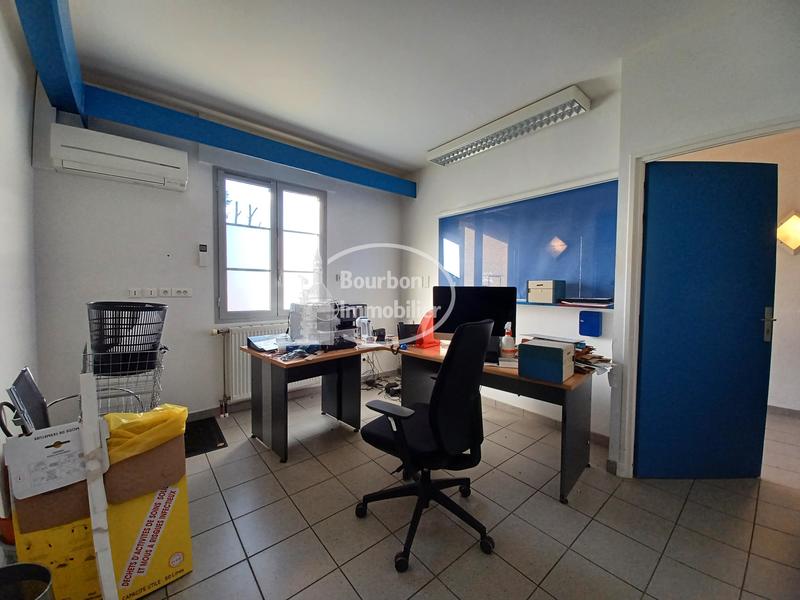 Maison - 223 m² - 11 pièces