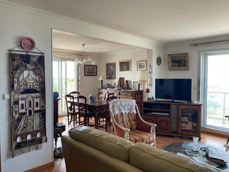 Appartement - 98 m² - 3 pièces