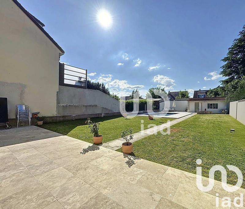 Maison - 125 m² - 6 pièces