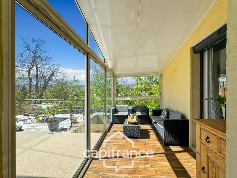 Maison - 130 m² - 7 pièces