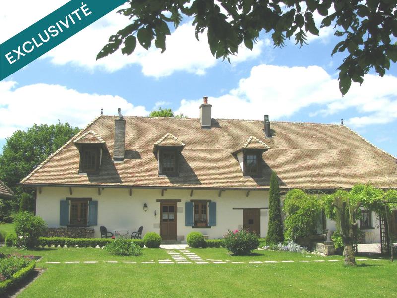 Maison - 275 m² - 11 pièces