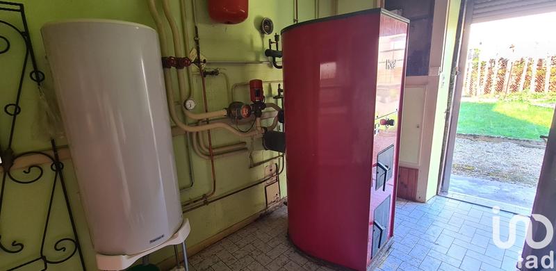 Maison - 220 m² - 8 pièces