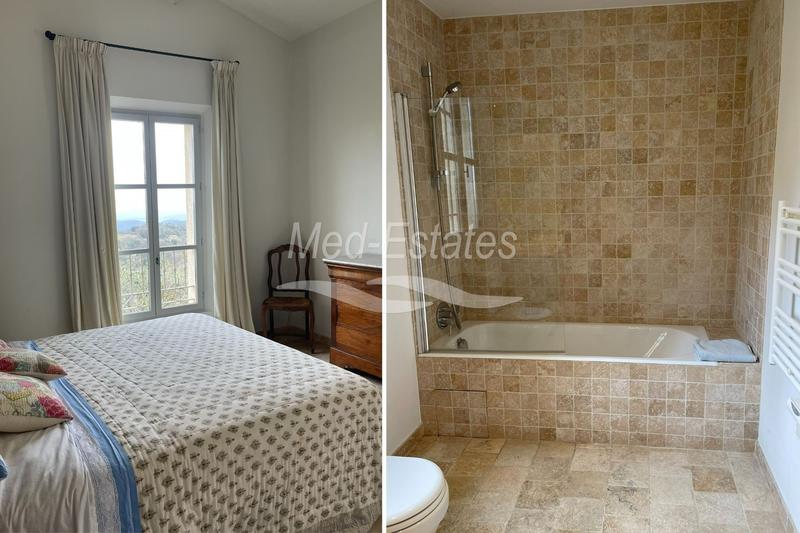 Villa - 247 m² - 7 pièces