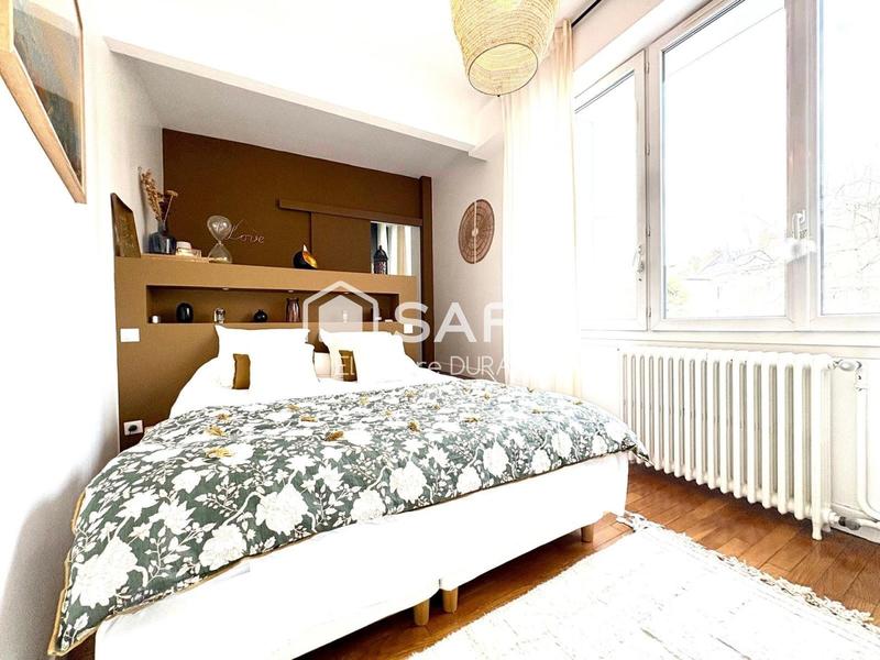 Villa - 190 m² - 8 pièces