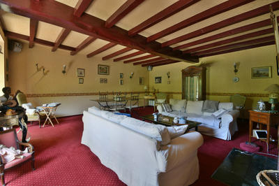 Maison - 195 m² - 6 pièces