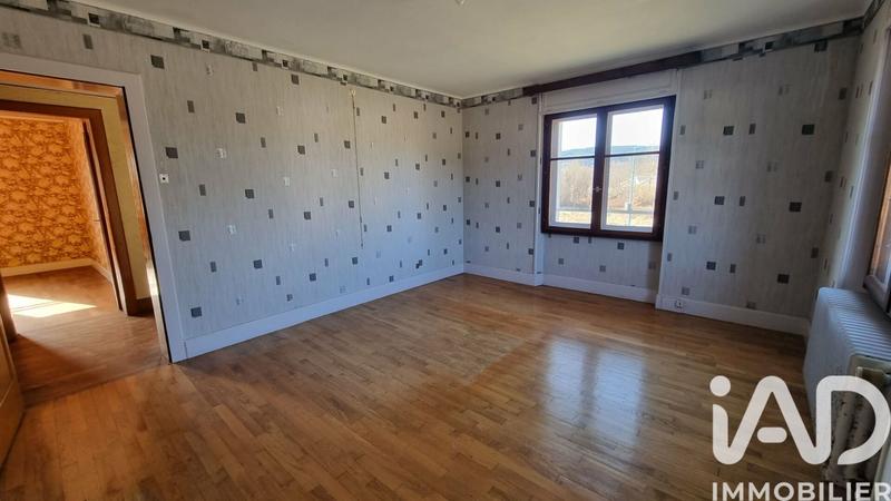 Maison - 192 m² - 9 pièces