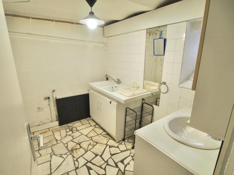 Appartement - 92 m² - 5 pièces