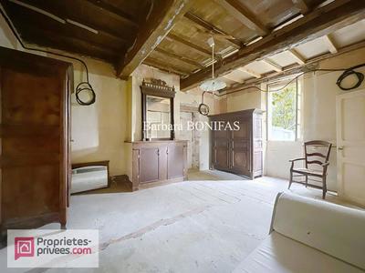 Maison - 121 m² - 6 pièces