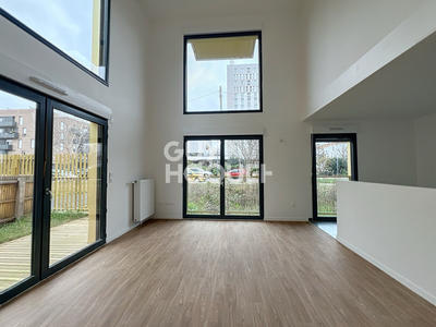 Appartement - 86 m² - 4 pièces