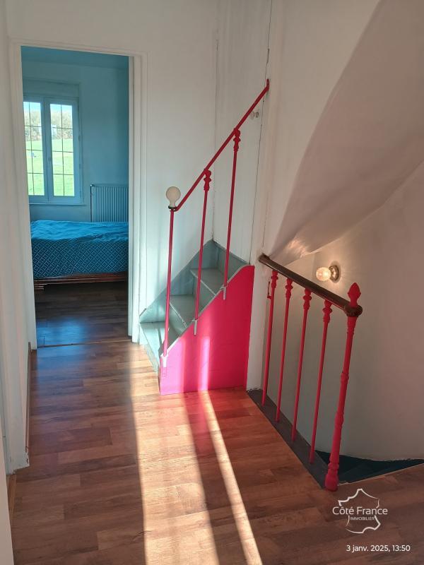 Propriété - 185 m² - 8 pièces