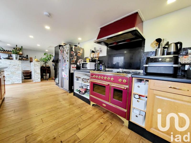 Maison - 179 m² - 5 pièces