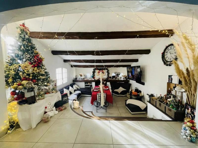 Villa - 179 m² - 5 pièces