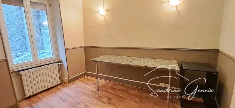 Maison - 74 m² - 4 pièces