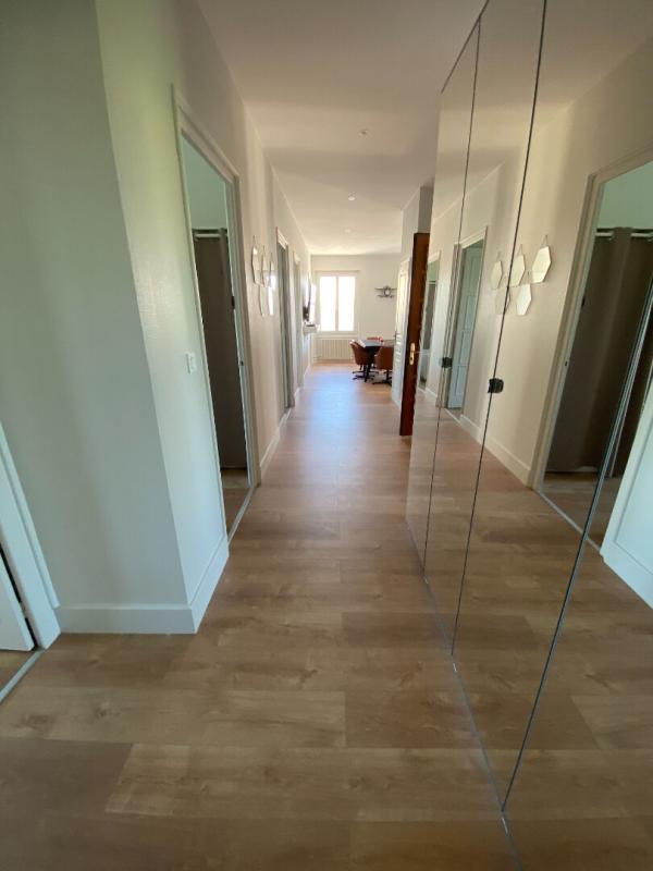 Appartement - 101 m² - 6 pièces