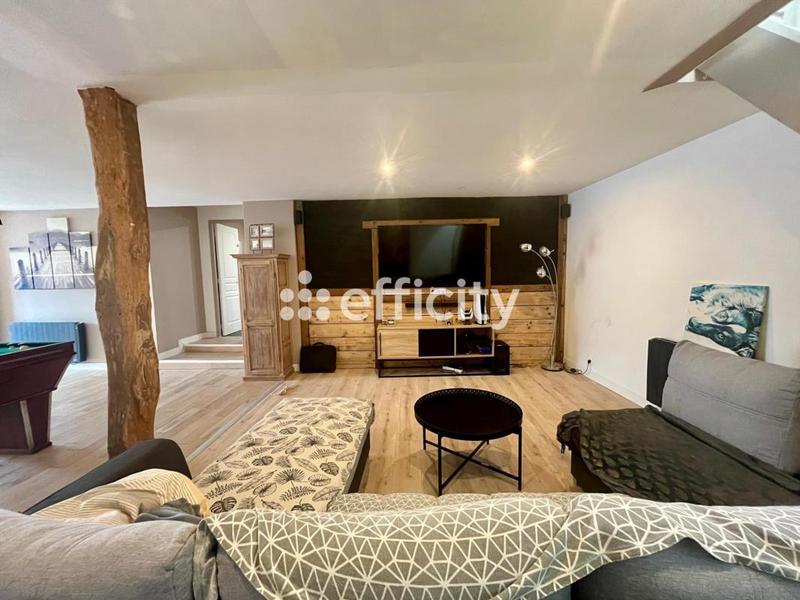 Maison - 141 m² - 4 pièces