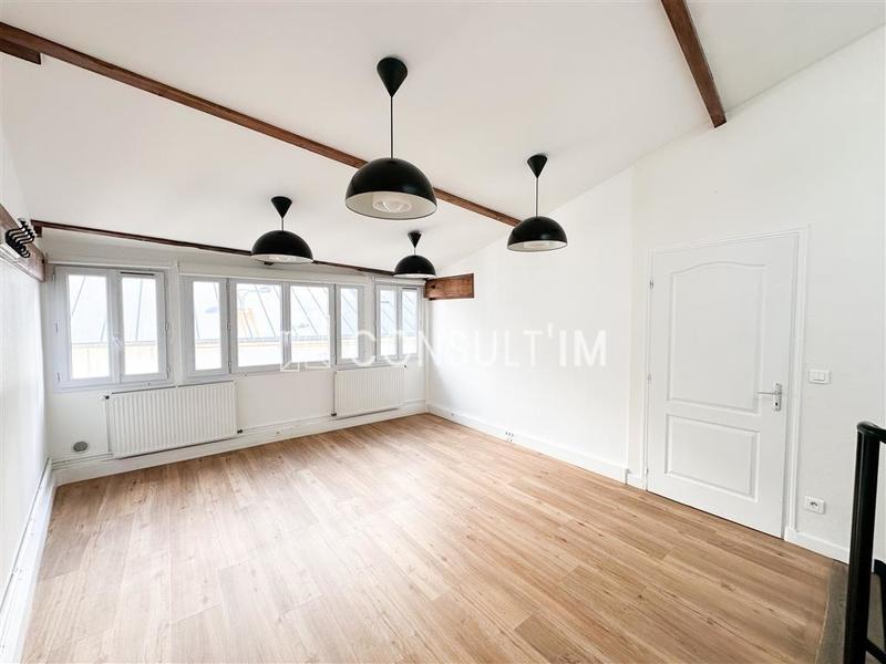 Bureau - 89 m² - 1 pièce