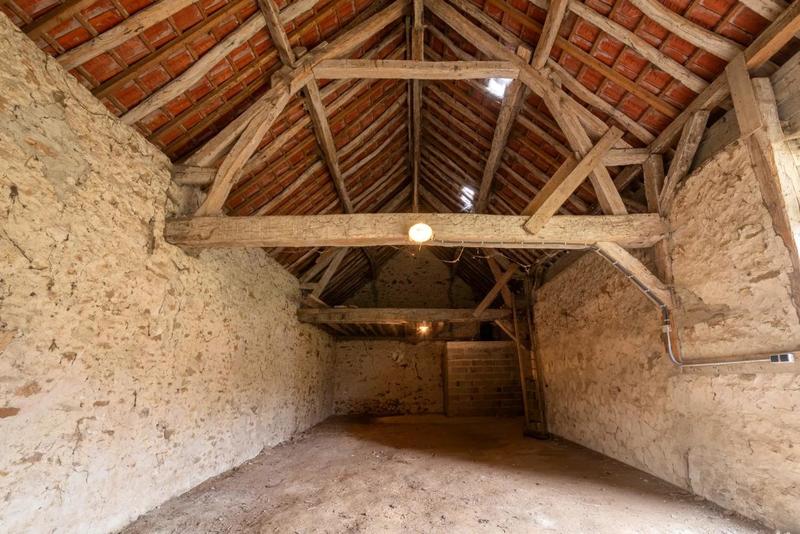 Corps de ferme - 136 m² - 10 pièces