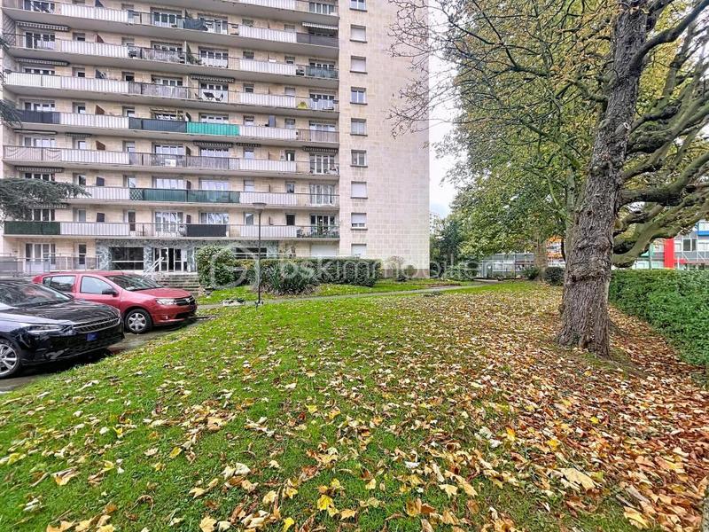 Appartement - 70 m² - 4 pièces