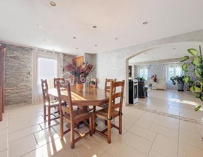 Maison en pierre - 149 m² - 6 pièces