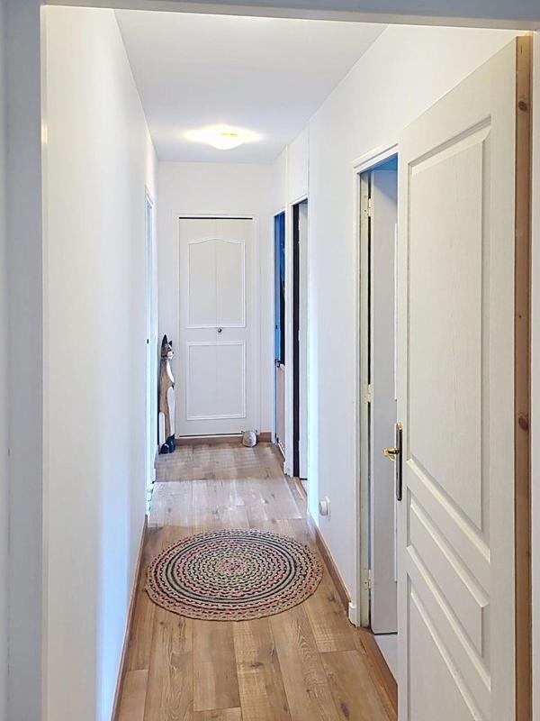 Maison - 176 m² - 8 pièces