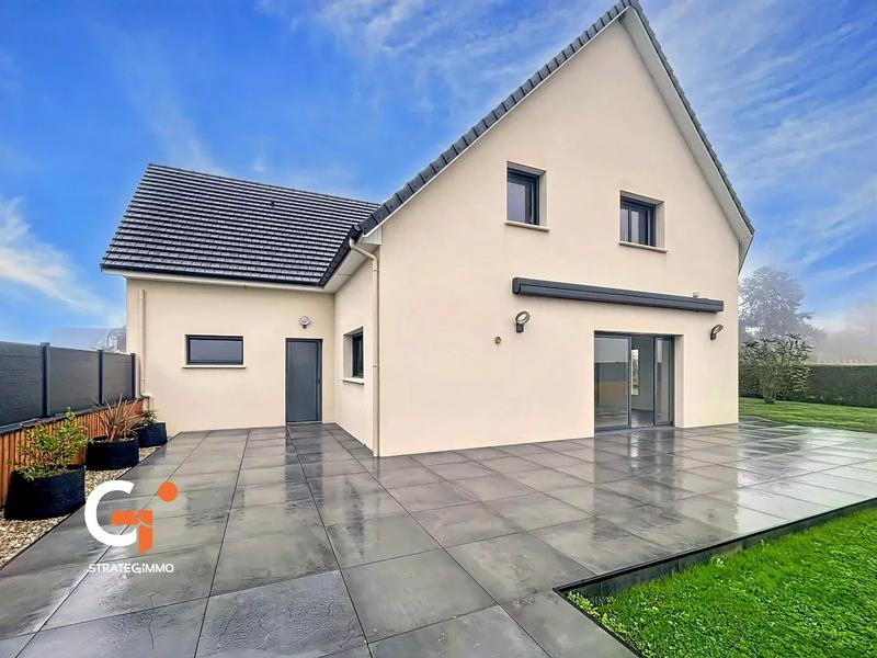 Maison - 205 m² - 7 pièces