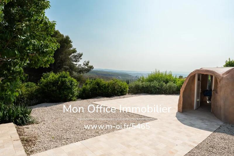 Mas - 310 m² - 9 pièces