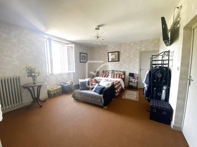 Maison - 127 m² - 6 pièces