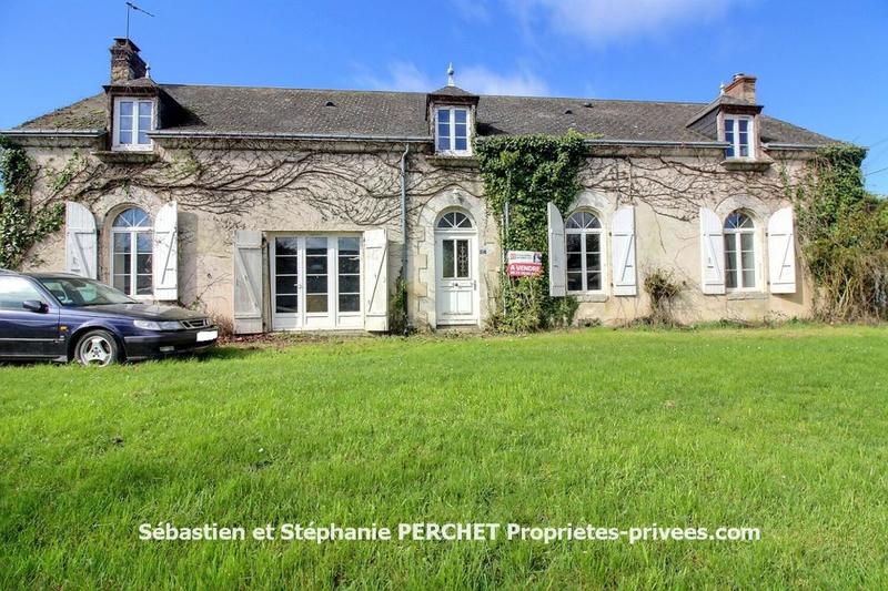 Maison - 203 m² - 8 pièces