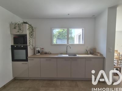 Maison - 145 m² - 5 pièces