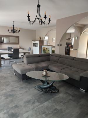 Maison - 167 m² - 8 pièces