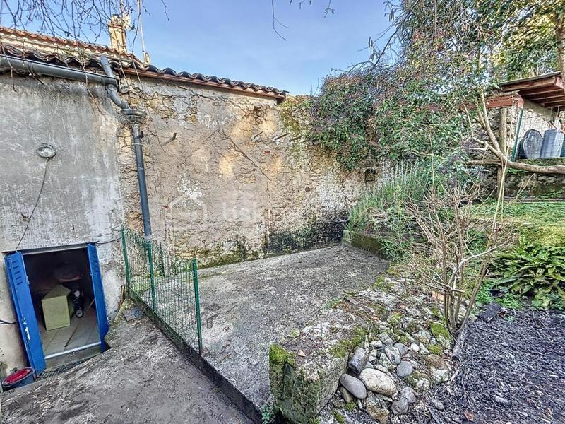 Maison - 215 m² - 8 pièces