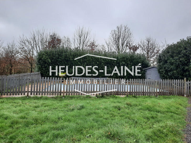 Maison - 220 m² - 8 pièces