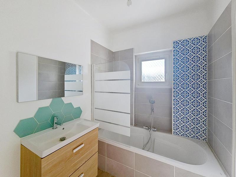 Appartement - 110 m² - 6 pièces