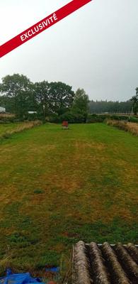Terrain constructible - 1 000 m²