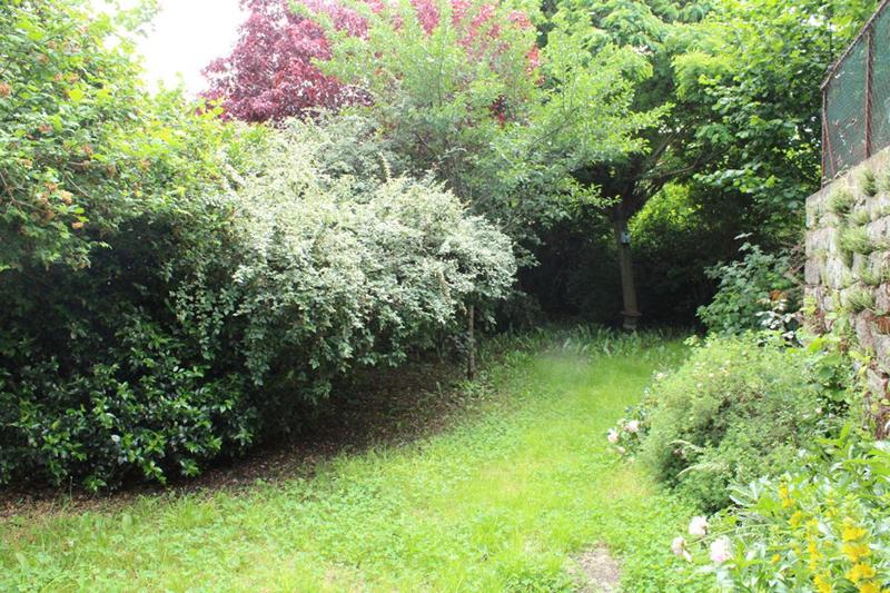 Maison - 200 m² - 11 pièces