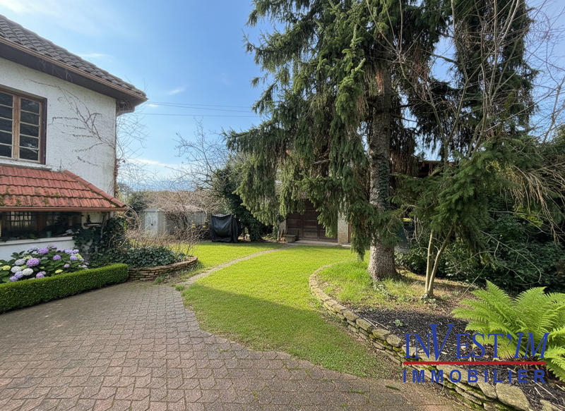 Maison - 195 m² - 5 pièces