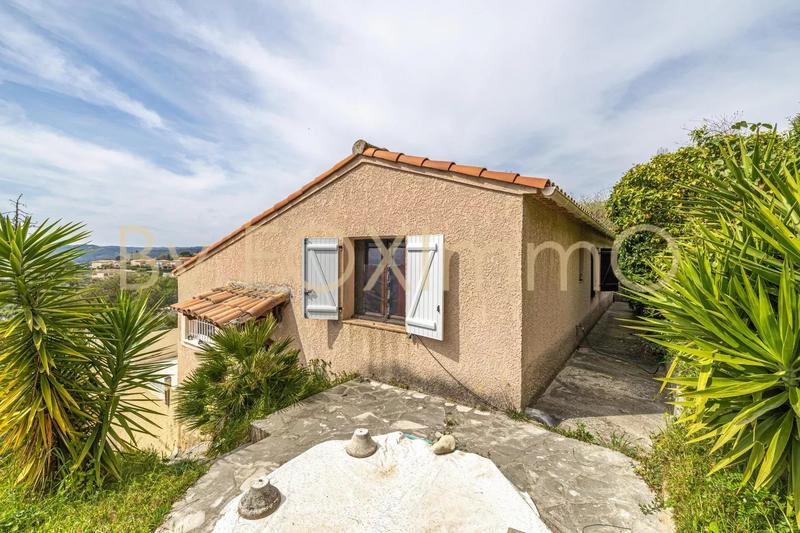 Maison - 149 m² - 6 pièces