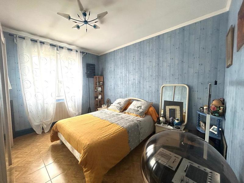 Propriété - 139 m² - 7 pièces