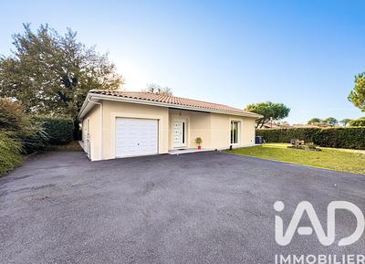 Maison - 120 m² - 5 pièces