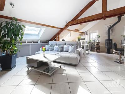 Appartement - 94 m² - 3 pièces