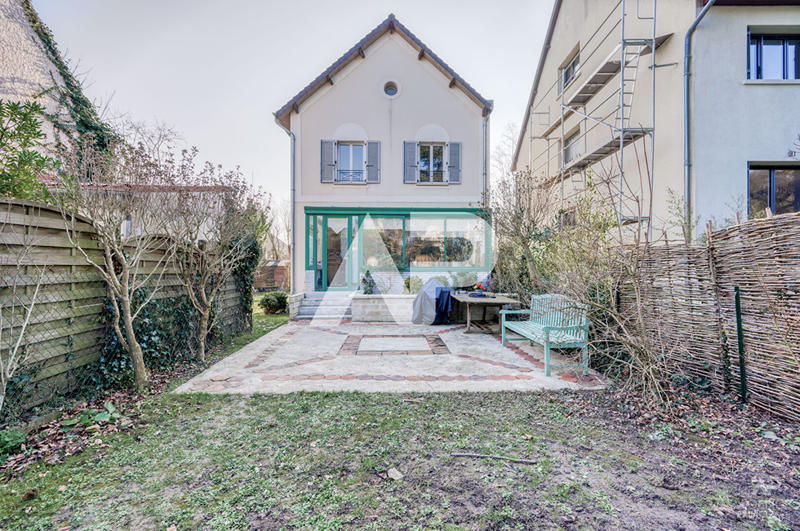 Maison - 165 m² - 7 pièces