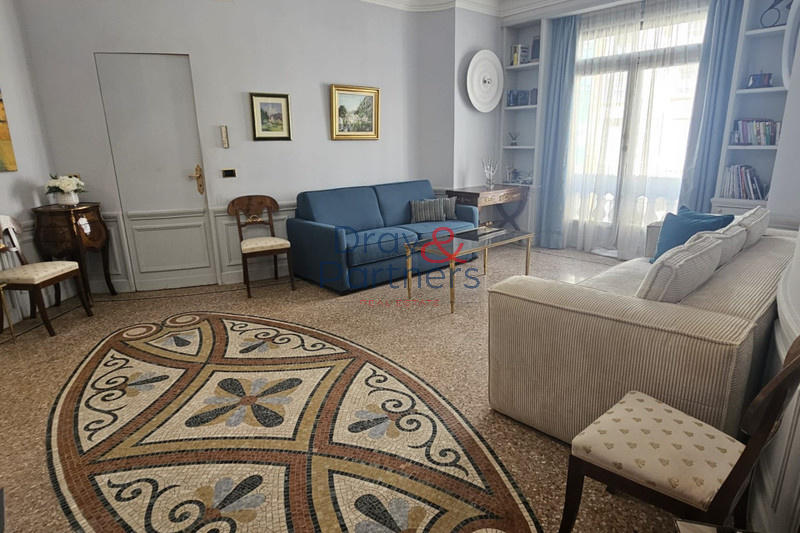 Appartement - 70 m² - 2 pièces