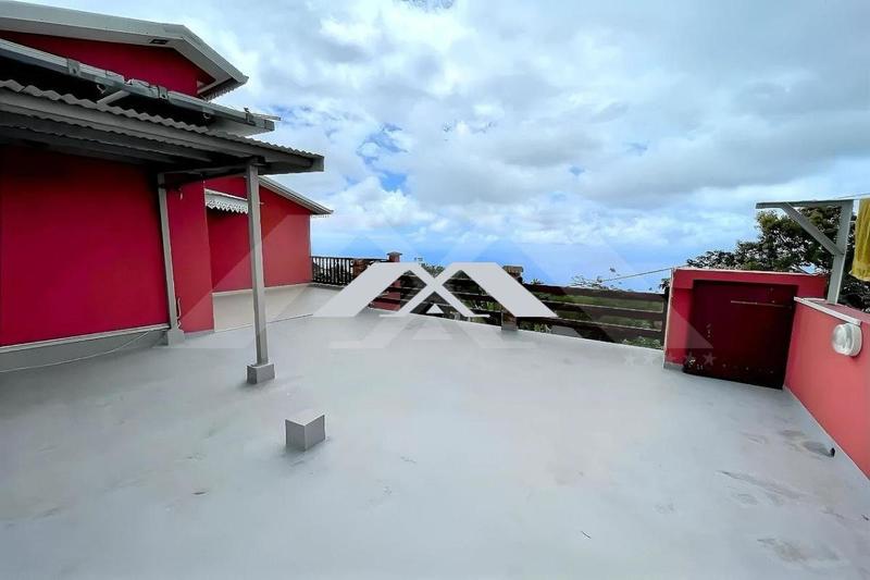 Maison - 170 m² - 6 pièces