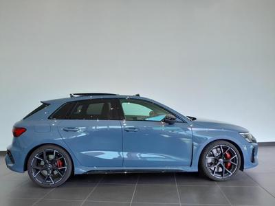 Audi Rs3 Sportback 2.5 Tfsi 400 s tronic 7 Quattro